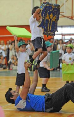 Foto de la galería: Fiesta de Educación Física del Colegio Del Carmen en el Instituto Provincial de Deportes
