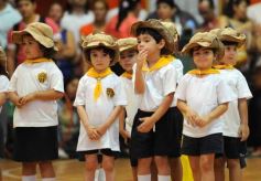 Foto de la galería: Fiesta de Educación Física del Colegio Del Carmen en el Instituto Provincial de Deportes
