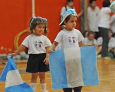 Foto de la galería: Fiesta de Educación Física del Colegio Del Carmen en el Instituto Provincial de Deportes