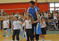 Foto de la galería: Fiesta de Educación Física del Colegio Del Carmen en el Instituto Provincial de Deportes