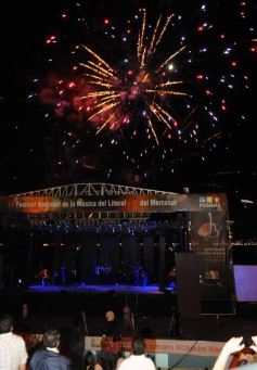 Foto de la galería: Noche inaugural de la 44º edición del Festival del Litoral