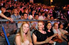 Foto de la galería: Noche inaugural de la 44º edición del Festival del Litoral