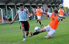Sixto Fotografías. Deportes. Amistosos - Crucero del Norte-Jorge Gibson Brown