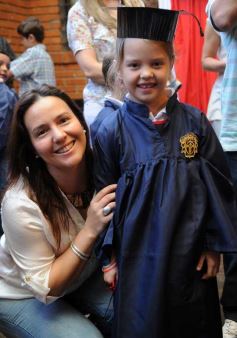 Foto de la galería: Las salas de jardín de infantes del Colegio Del Carmen despidieron un nuevo calendario estudiantil