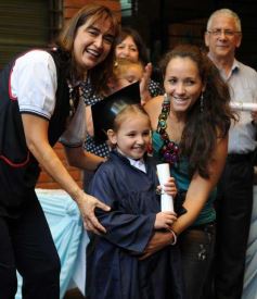Foto de la galería: Las salas de jardín de infantes del Colegio Del Carmen despidieron un nuevo calendario estudiantil