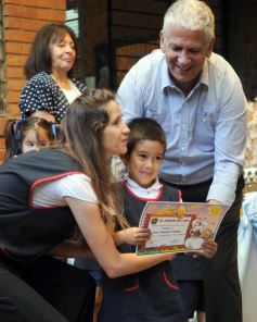 Foto de la galería: Las salas de jardín de infantes del Colegio Del Carmen despidieron un nuevo calendario estudiantil