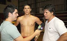 Foto de la galería: Guillermo “La Joya” Andino ganó por puntos ante el formoseño Rubén Gavilán