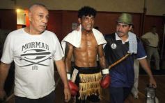 Foto de la galería: Guillermo “La Joya” Andino ganó por puntos ante el formoseño Rubén Gavilán