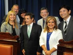 Foto de la galería: Asunción y jura de los 20 diputados provinciales que fueron electos el pasado 30 de junio