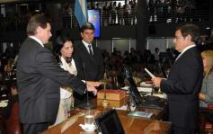 Foto de la galería: Asunción y jura de los 20 diputados provinciales que fueron electos el pasado 30 de junio