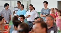 Foto de la galería: Ricky Maravilla brindó un show en Menor Hermanos SA