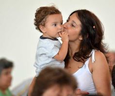 Foto de la galería: Ricky Maravilla brindó un show en Menor Hermanos SA