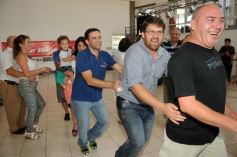 Foto de la galería: Ricky Maravilla brindó un show en Menor Hermanos SA