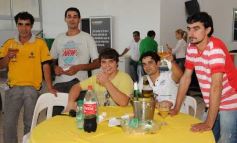 Foto de la galería: Ricky Maravilla brindó un show en Menor Hermanos SA