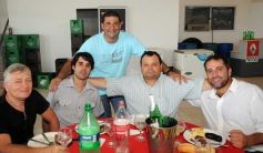 Foto de la galería: Ricky Maravilla brindó un show en Menor Hermanos SA