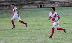 Foto de la galería: La "Franja" venció a Mitre por 4 a 1 y forzó a un tercer partido