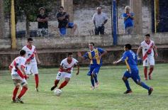 Foto de la galería: La "Franja" venció a Mitre por 4 a 1 y forzó a un tercer partido