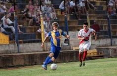 Foto de la galería: La "Franja" venció a Mitre por 4 a 1 y forzó a un tercer partido