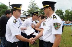 Foto de la galería: Acto de ascenso del personal policial en la Escuela Superior de Policía “General Manuel Belgrano”