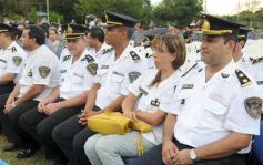 Foto de la galería: Acto de ascenso del personal policial en la Escuela Superior de Policía “General Manuel Belgrano”
