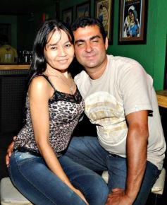 Foto de la galería: Cena, brindis y bailes en la previa del 2014