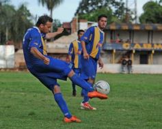 Foto de la galería: Bartolomé Mitre se consagró campeón de la temporada 2013 de la Liga Posadeña de Fútbol
