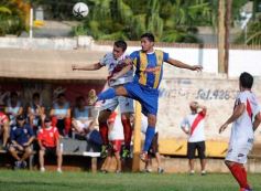 Foto de la galería: Bartolomé Mitre se consagró campeón de la temporada 2013 de la Liga Posadeña de Fútbol