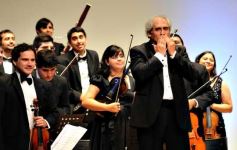 Sixto Fotografías. Sociedad. Centro del Conocimiento - El teatro Lírico inició la temporada 2013 con la presentación de la Orquesta de Cámara del Centro de Conocimiento