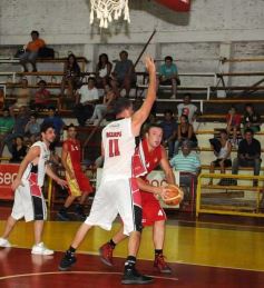Foto de la galería: Tokio se impuso ante Regatas Resistencia por 85-78