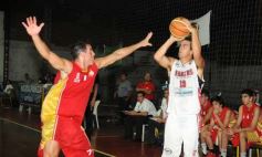 Foto de la galería: Tokio se impuso ante Regatas Resistencia por 85-78