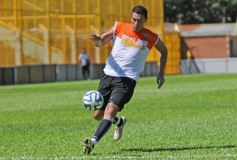 Foto de la galería: Crucero del Norte y Ex Alumnos 185 no se sacaron ventaja