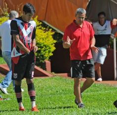 Foto de la galería: Crucero del Norte y Ex Alumnos 185 no se sacaron ventaja