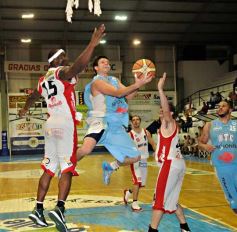 Foto de la galería: OTC cayó ante San Isidro