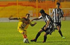 Foto de la galería: Crucero del Norte igualó ante Libertad de Paraguay