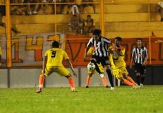 Foto de la galería: Crucero del Norte igualó ante Libertad de Paraguay