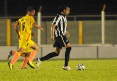 Foto de la galería: Crucero del Norte igualó ante Libertad de Paraguay