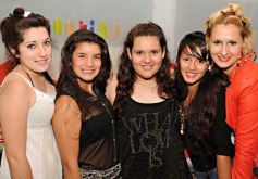 Foto de la galería: Agustina, festejó a lo grande