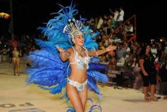 Foto de la galería: Desfile de Carnaval en Itaembé Miní