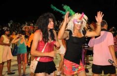 Foto de la galería: Desfile de Carnaval en Itaembé Miní