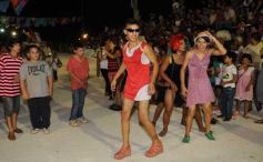 Foto de la galería: Desfile de Carnaval en Itaembé Miní