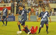 Foto de la galería: Guaraní Antonio Franco perdió con San Martín de Tucumán