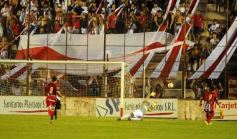 Foto de la galería: Guaraní Antonio Franco perdió con San Martín de Tucumán