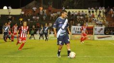 Foto de la galería: Guaraní Antonio Franco perdió con San Martín de Tucumán