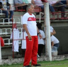 Foto de la galería: Guaraní Antonio Franco perdió con San Martín de Tucumán