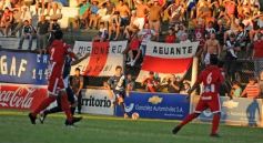 Foto de la galería: Guaraní Antonio Franco perdió con San Martín de Tucumán