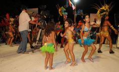 Foto de la galería: Cierre del corso posadeño en Itaembé Miní
