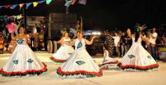 Foto de la galería: Cierre del corso posadeño en Itaembé Miní