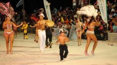 Foto de la galería: Cierre del corso posadeño en Itaembé Miní