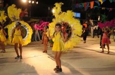 Foto de la galería: Cierre del corso posadeño en Itaembé Miní