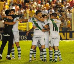 Foto de la galería: Crucero del Norte no pudo dar la sorpresa ante el puntero Banfield